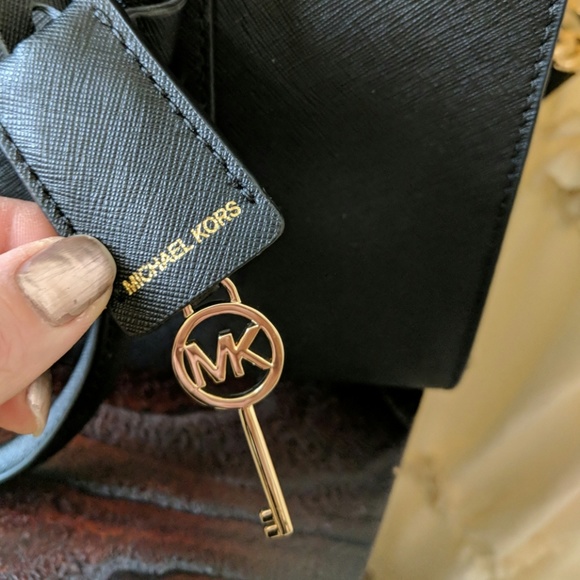 NWT Michael Kors Hamilton Satchel - Picture 2 of 7